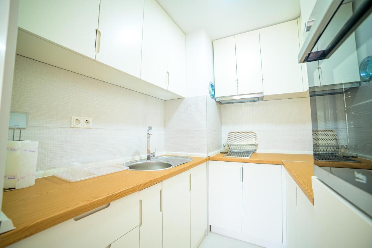 Sun Square Apartments Тузла Екстер'єр фото