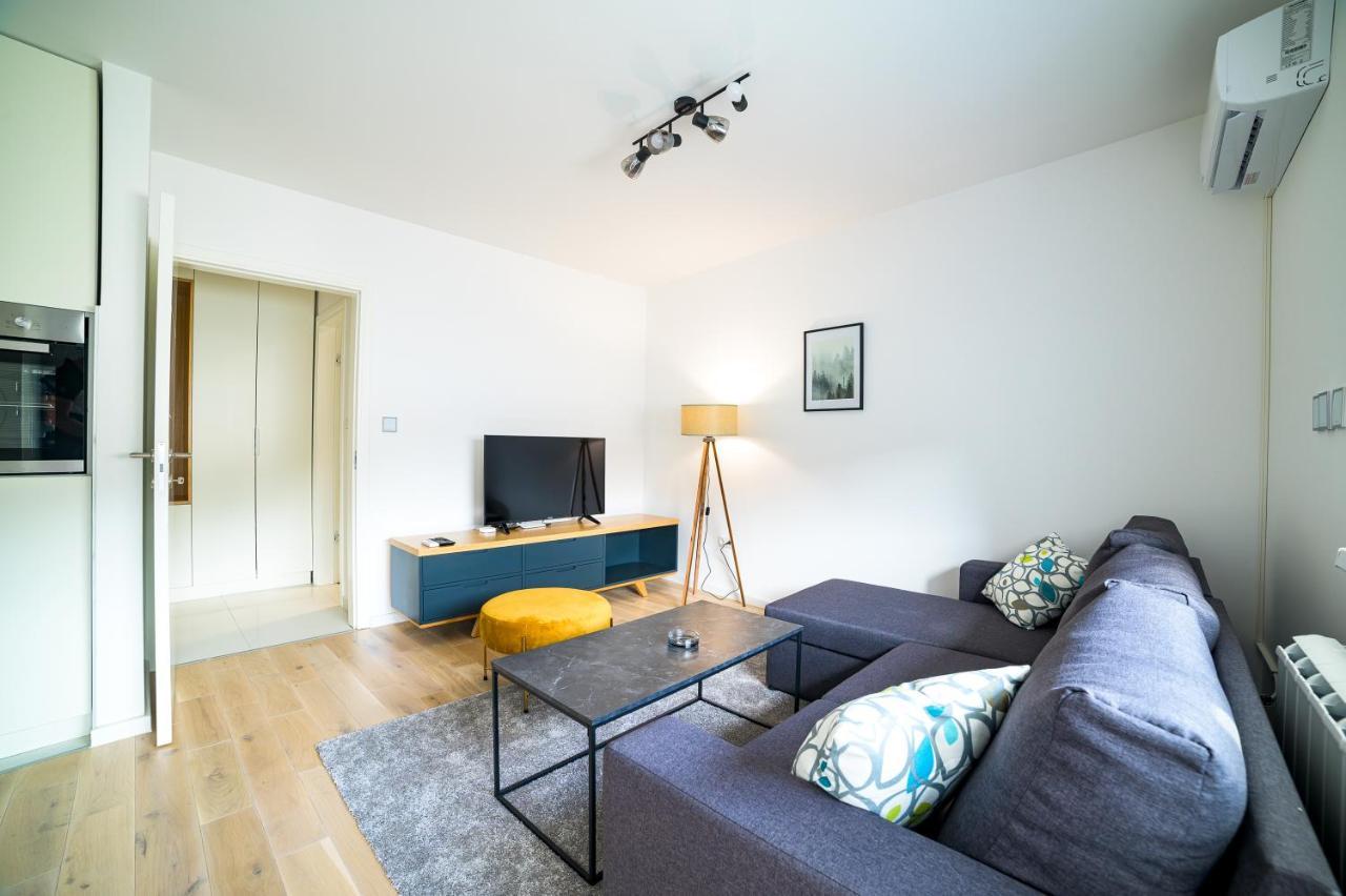 Sun Square Apartments Тузла Екстер'єр фото