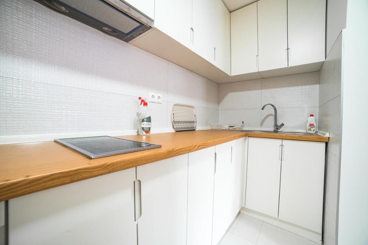 Sun Square Apartments Тузла Екстер'єр фото
